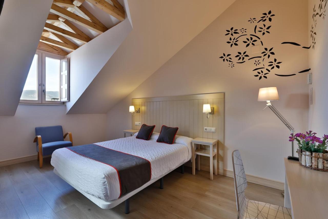 Hostal La Chata By Vivere Stays San Ildefonso Kültér fotó