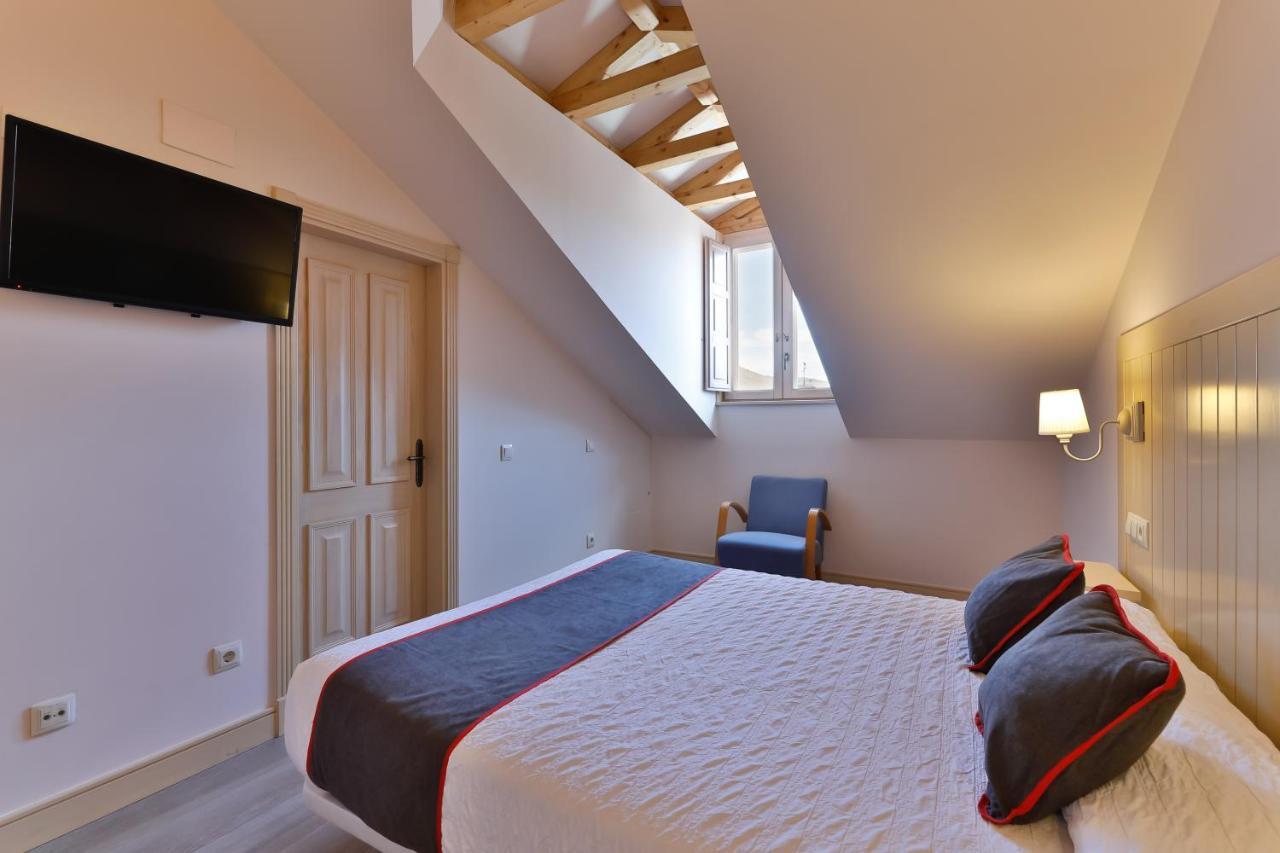 Hostal La Chata By Vivere Stays San Ildefonso Kültér fotó